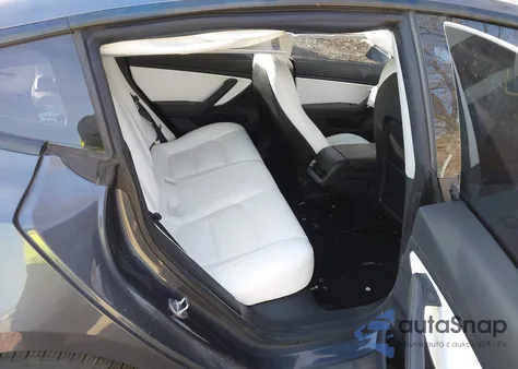 2021 Tesla Model 3 Long Range Dual Motor All-Wheel Drive z USA, uszkodzony, nr VIN 5YJ3E1EB2MF936045